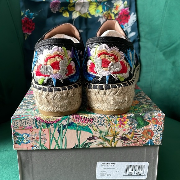 NWT Johnny was cooper Espadrilles - Picture 5 of 6